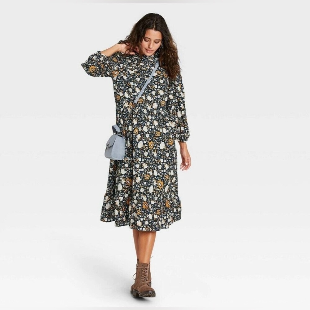 Universal Thread Navy Blue and Yellow FloralPrint Long Sleeve Midi Dress Prairie